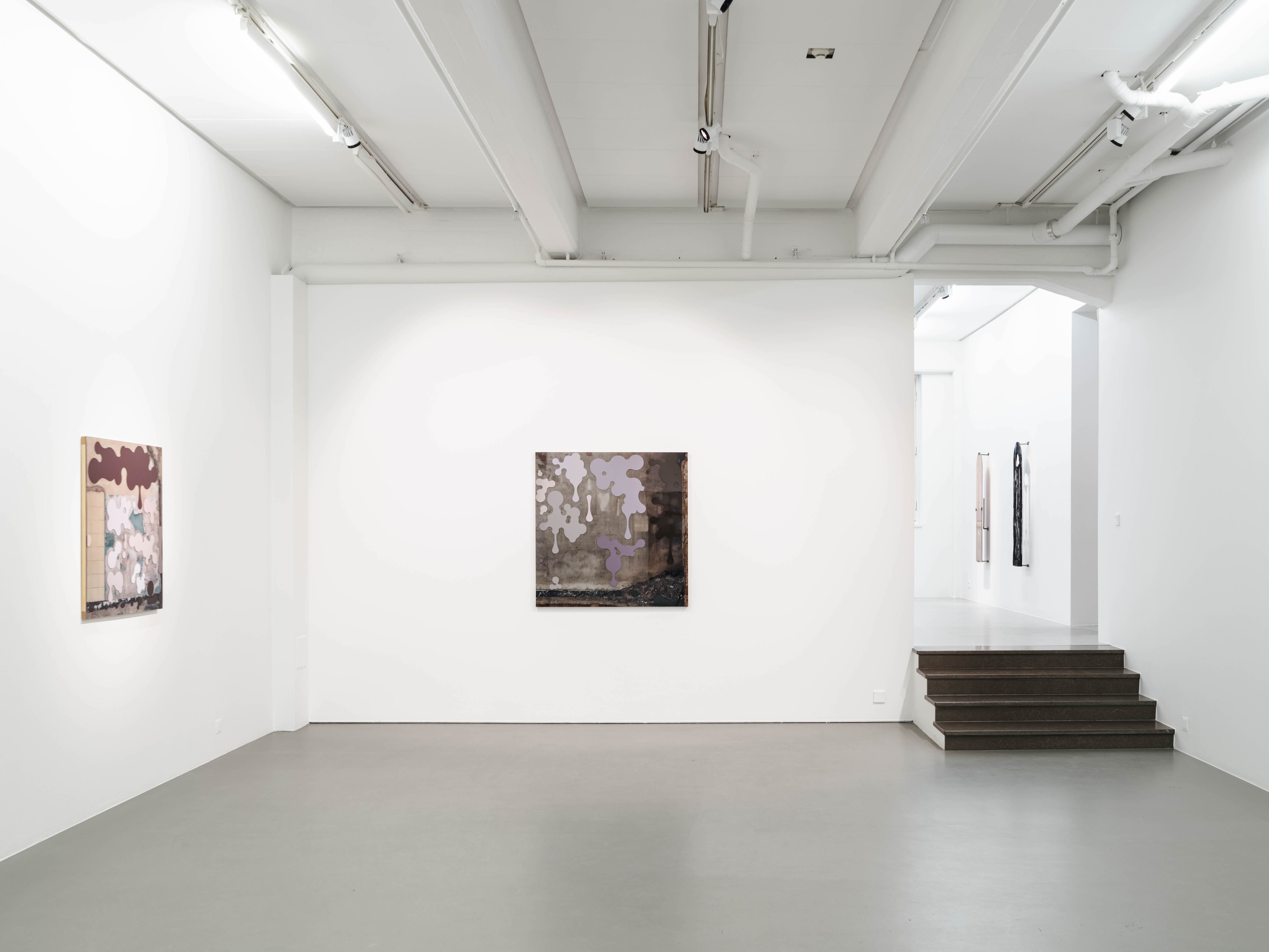 Installation view, Clay Ketter, Barrio Cartoon, 2023, Cecilia Hillström Gallery. Photo: Jean-Baptiste Béranger